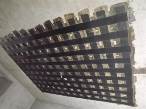 丰泽楼板加固